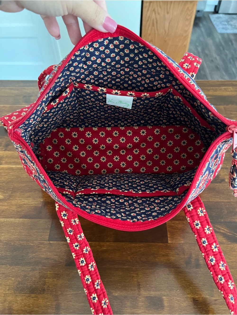 Vera Bradley Americana Red Betsy Bag & Wallet - Picture 7 of 8